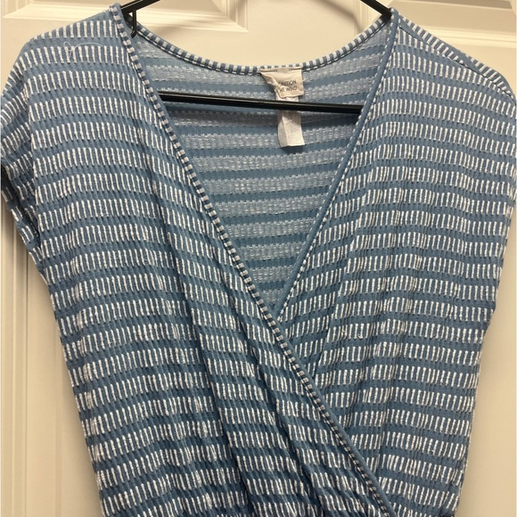 Blue and white faux wrap dress - Picture 4 of 4